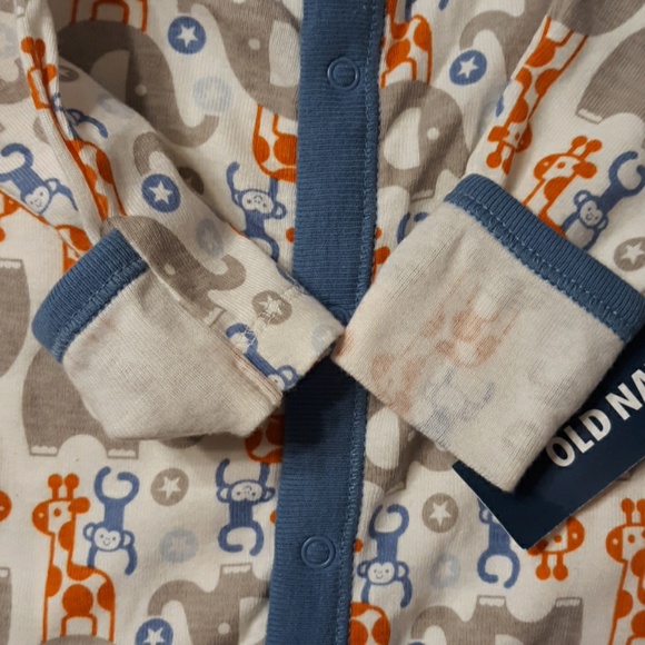 ☆NWT☆Gender Neutral Baby Layette Set*Old Navy Baby - Picture 3 of 8